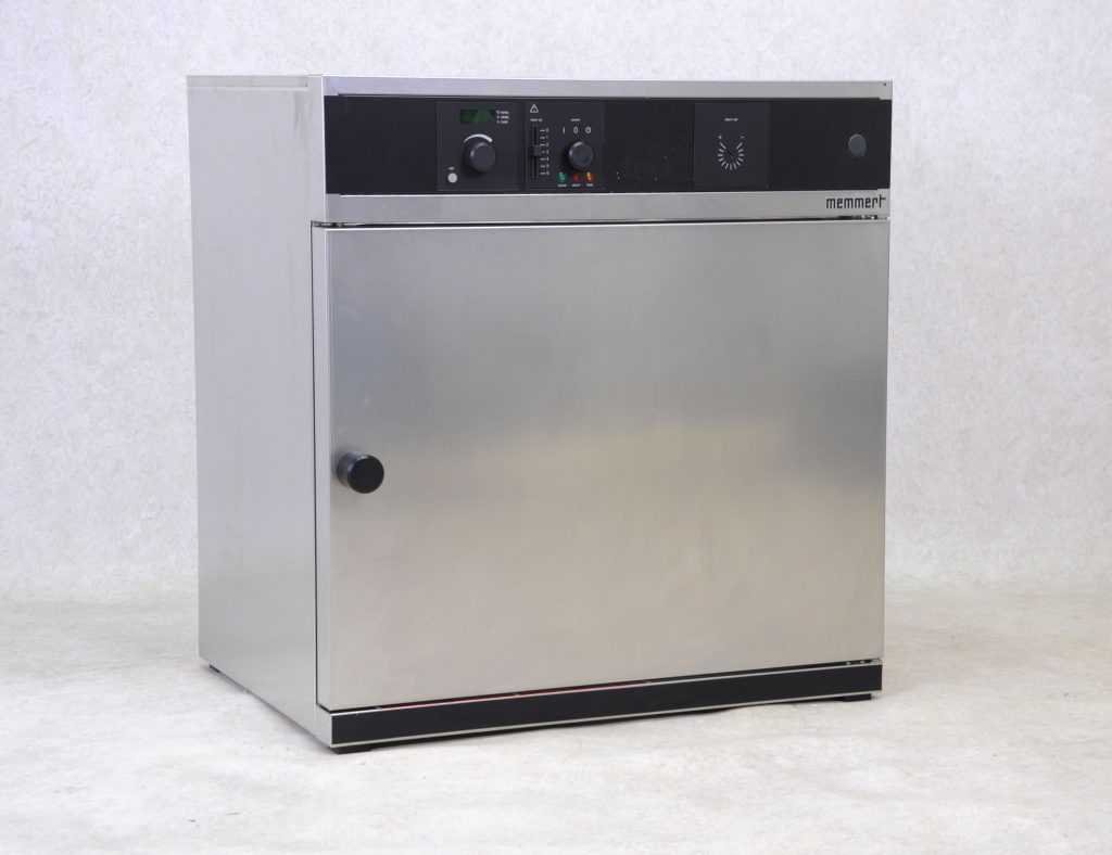Memmert BE500 incubator Gemini BV