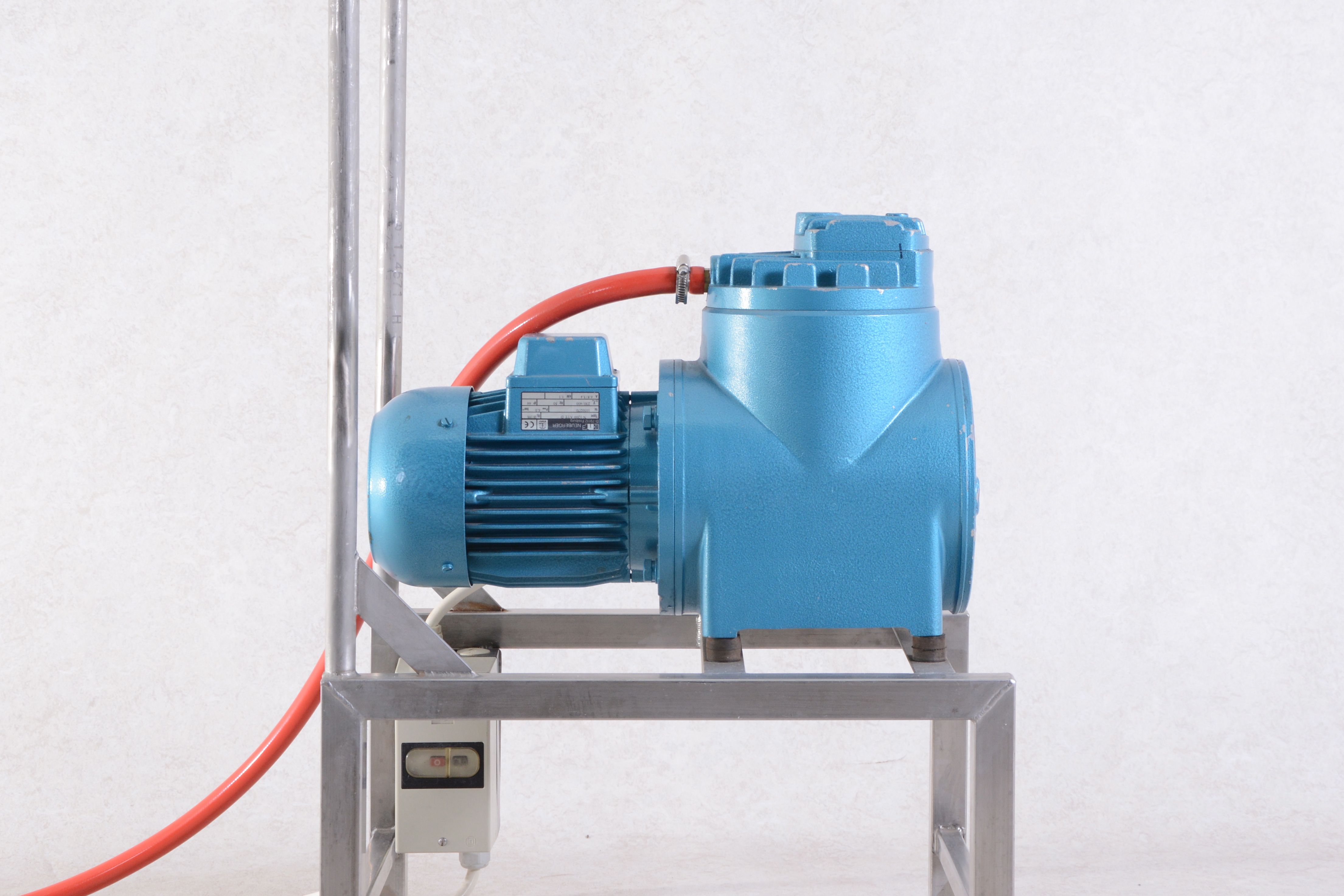 KNF Verder Vacuumpump Gemini BV