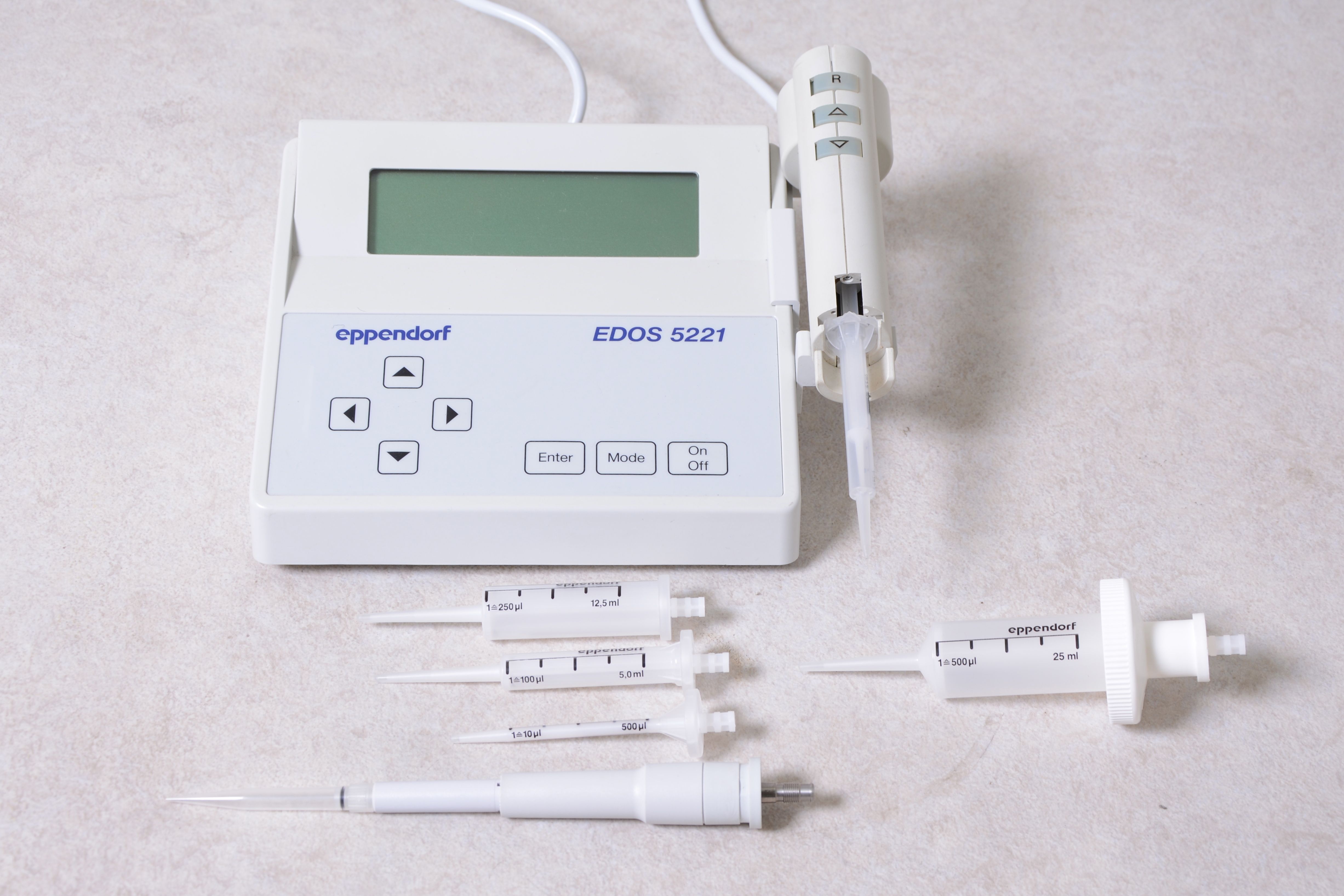 Eppendorf EDOS 5221 Pipetting Machine Gemini BV