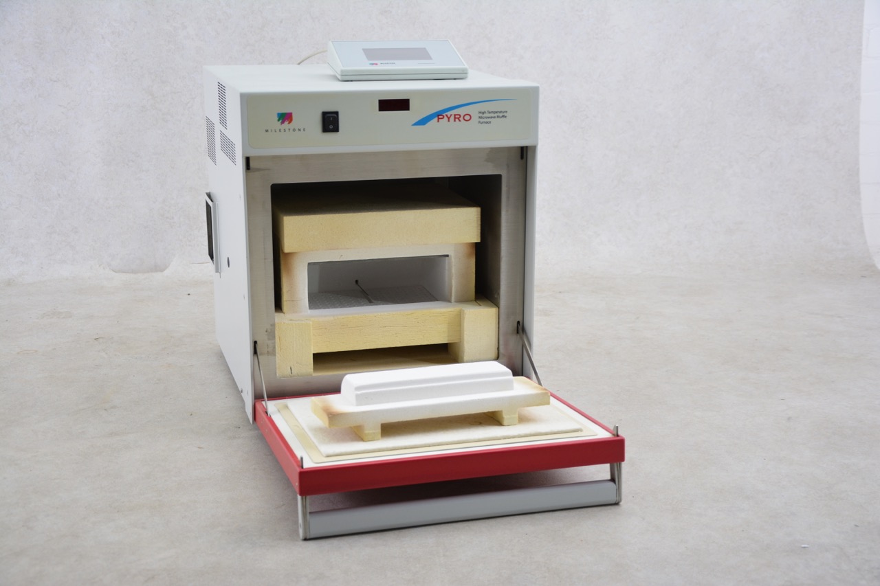 Milestone Pyro 260 Microwave Muffle Furnace Gemini BV