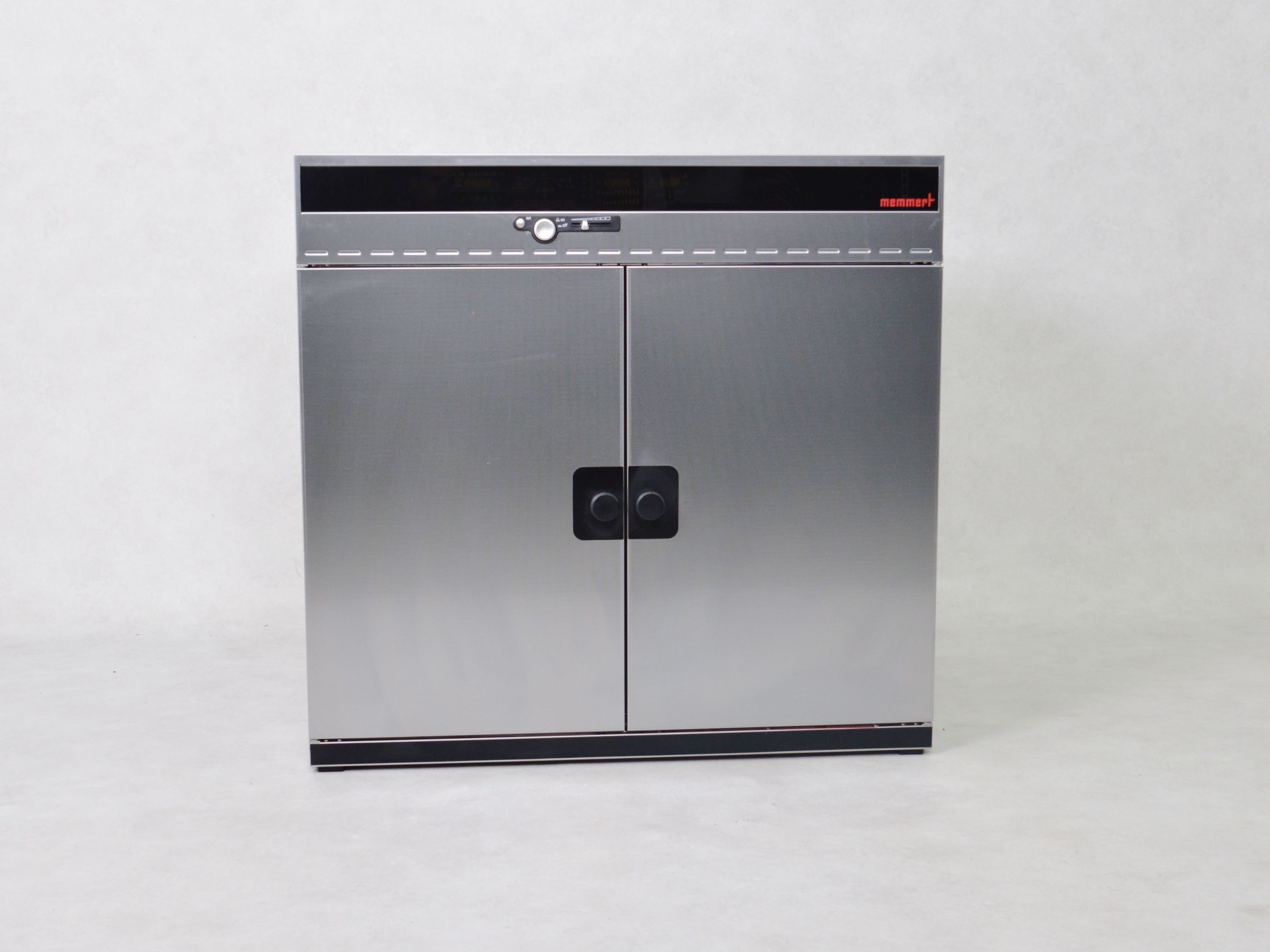 Memmert INE600 Incubator Gemini BV