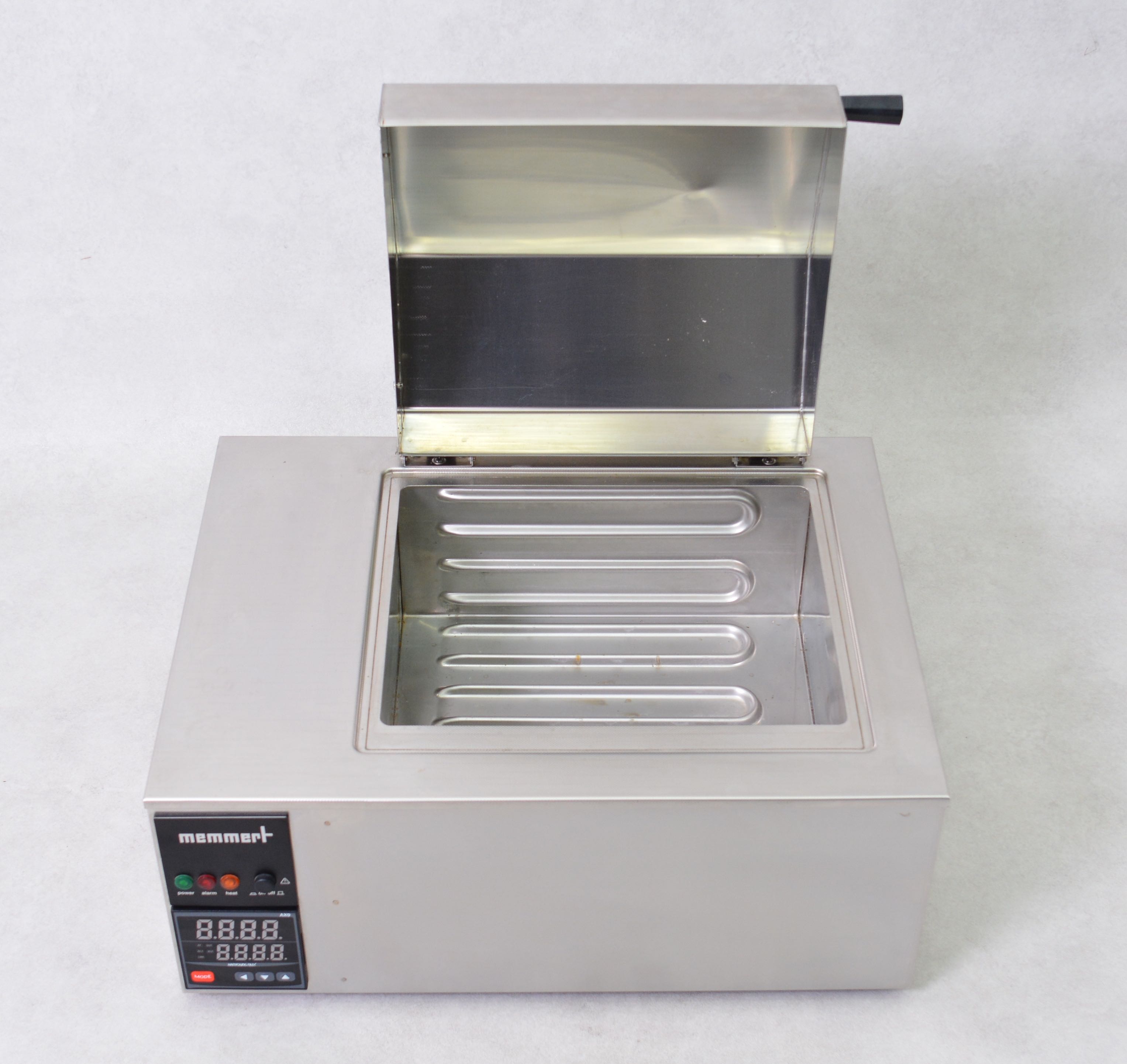 Memmert WB14 Waterbath - Gemini BV