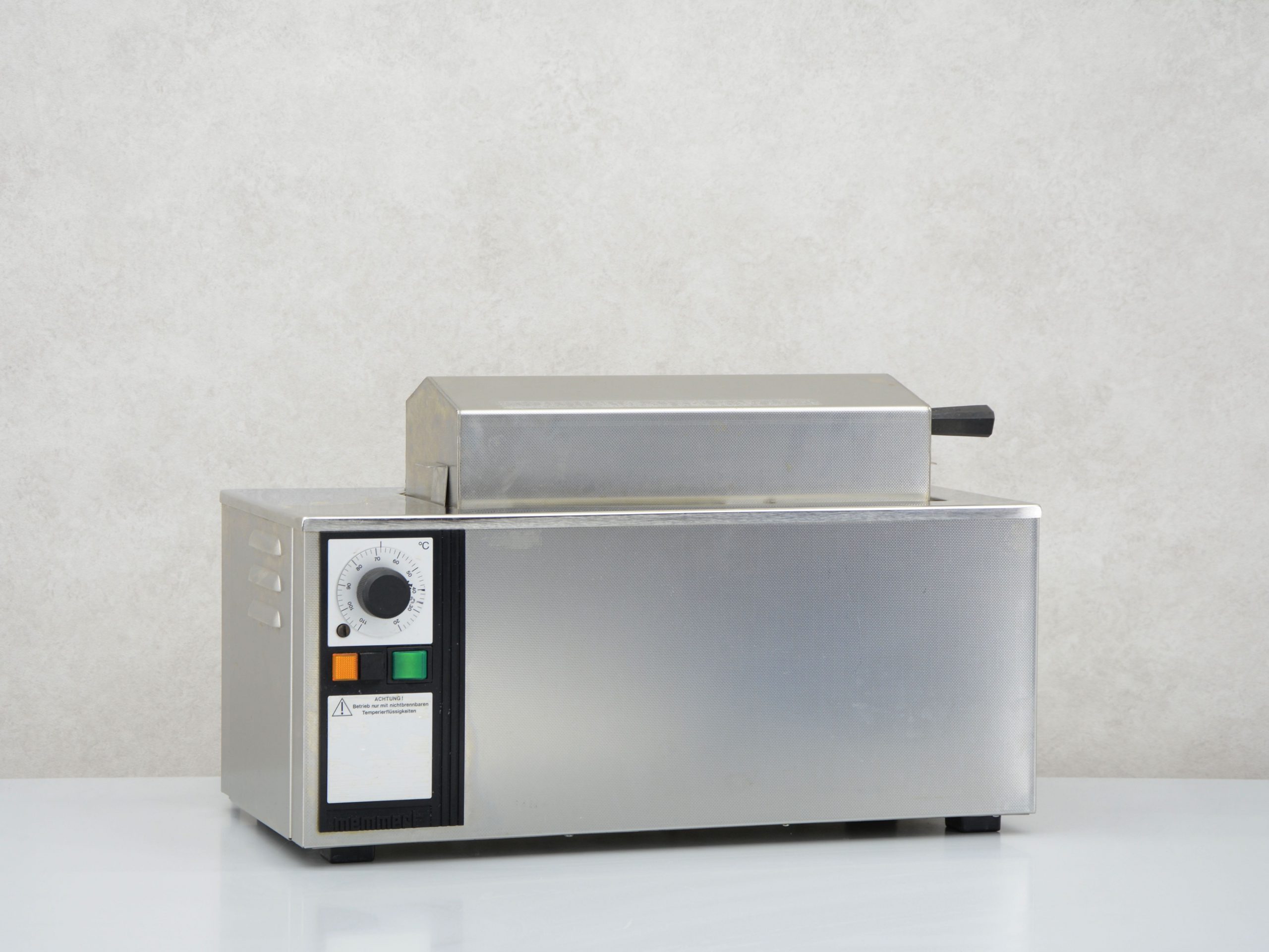 5111-memmert-w270-01