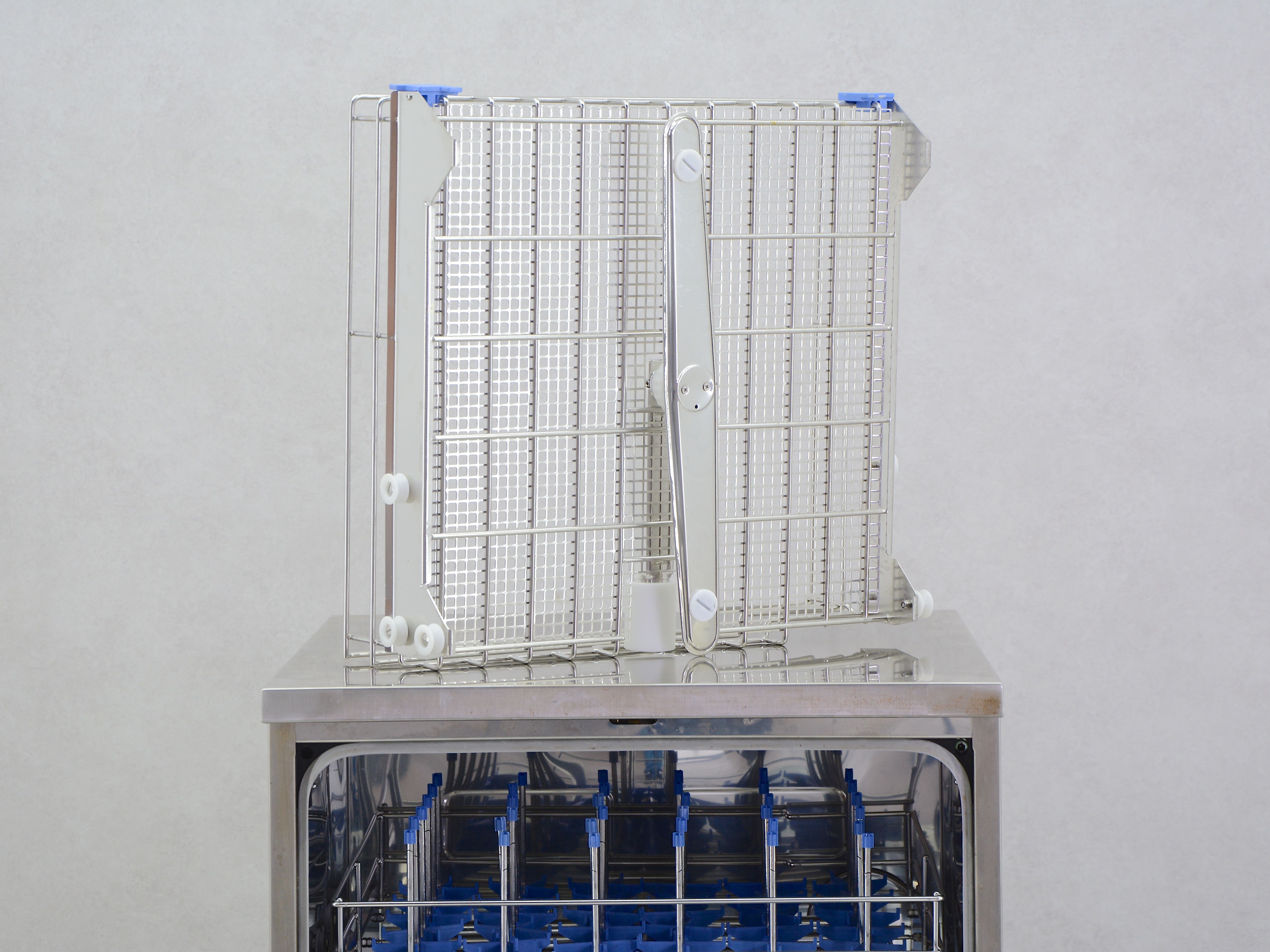 Steelco LAB 500 LCD Dishwasher Gemini BV