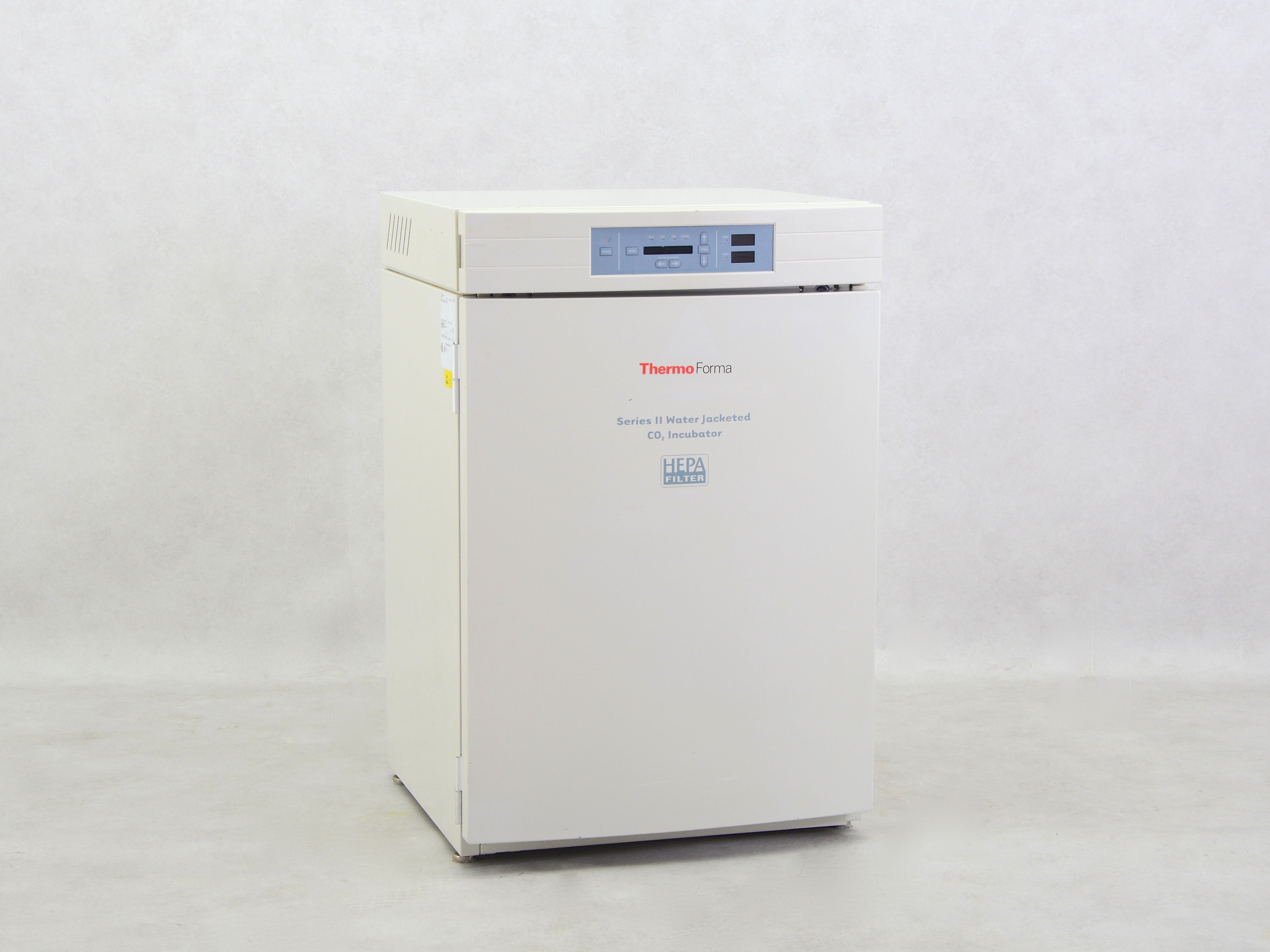 Thermo Forma 3111 CO2 incubator Gemini BV