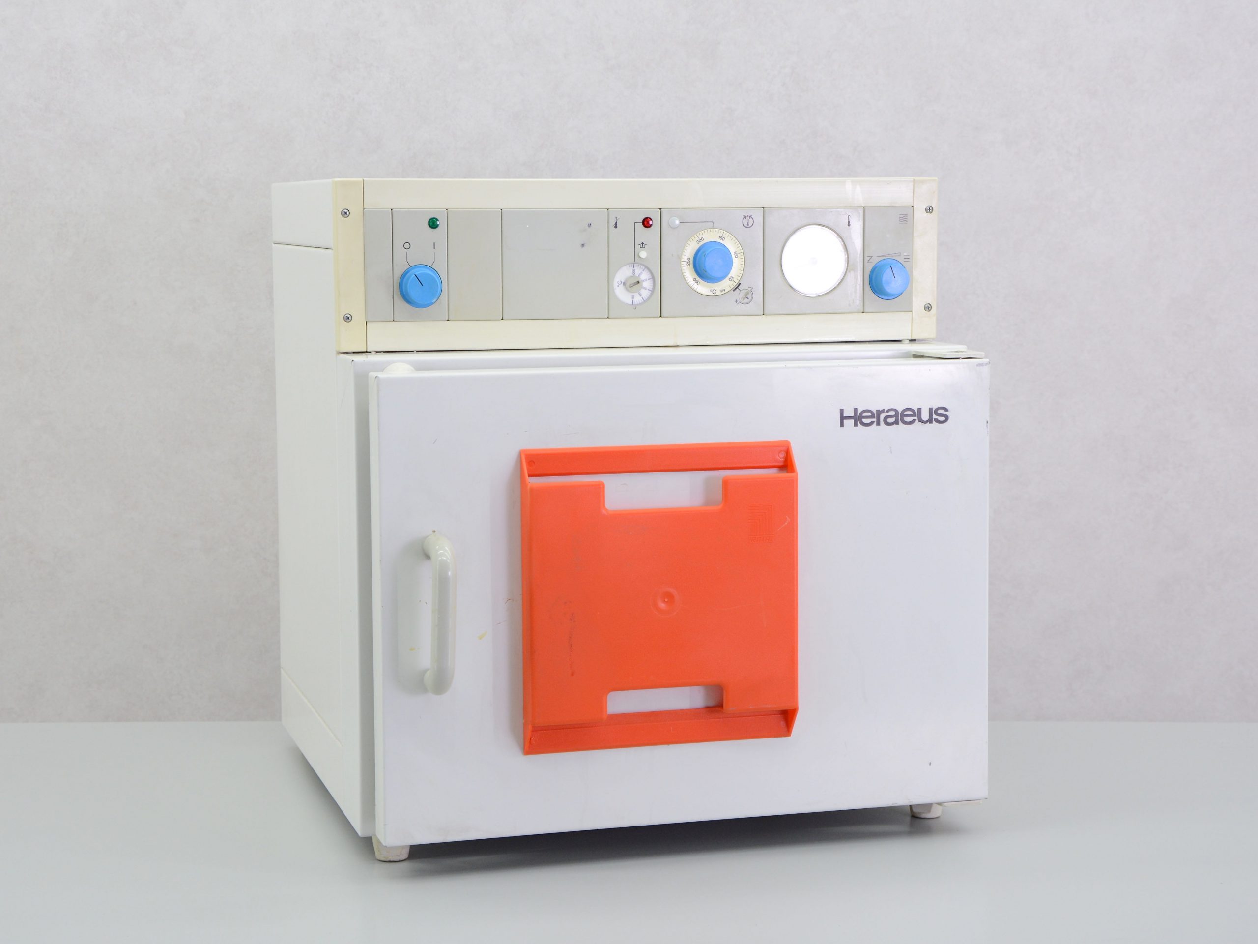 5257-heraeus-t6030-01