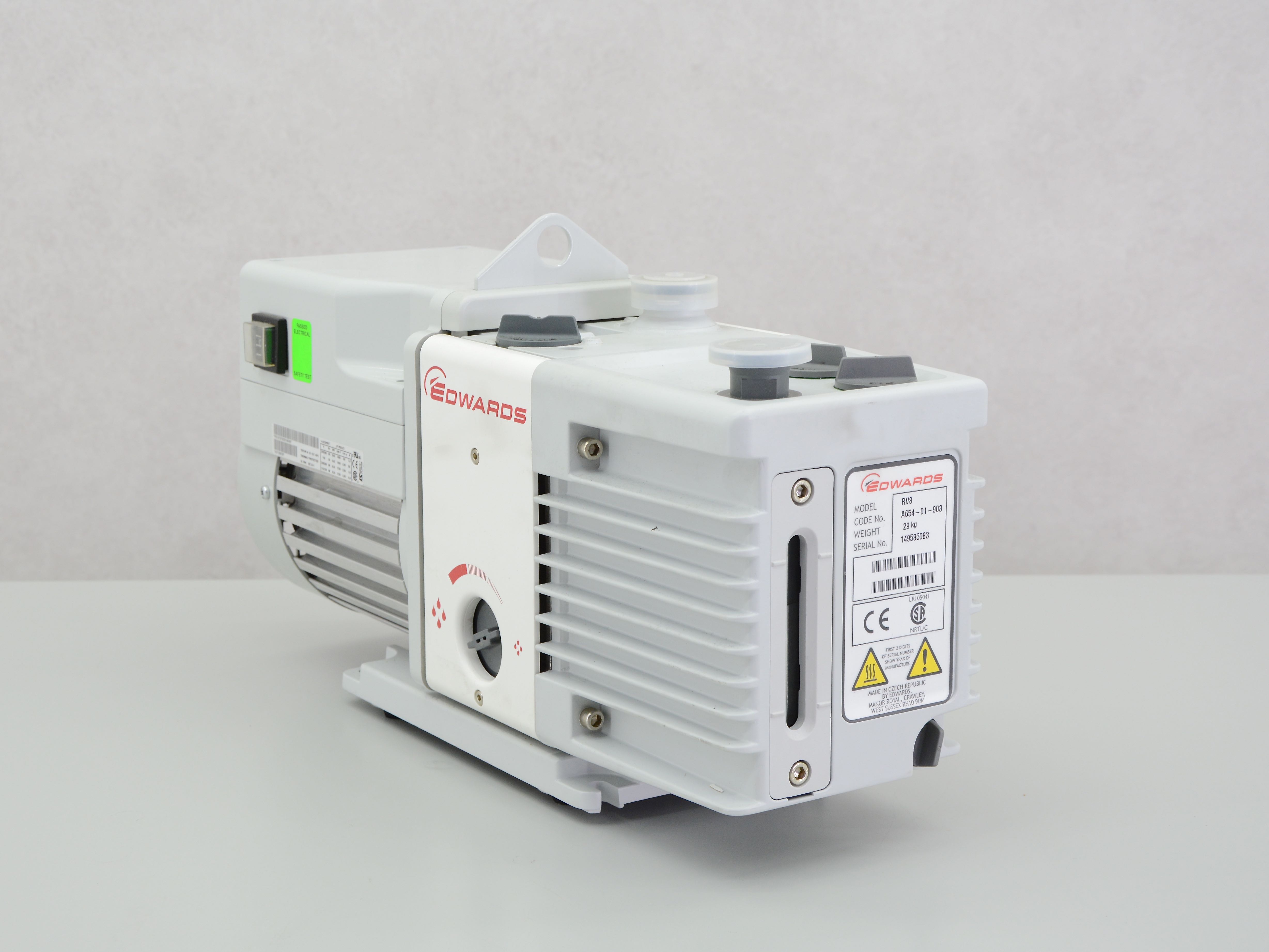 Edwards RV8 Vacuum pump with oil Gemini BV