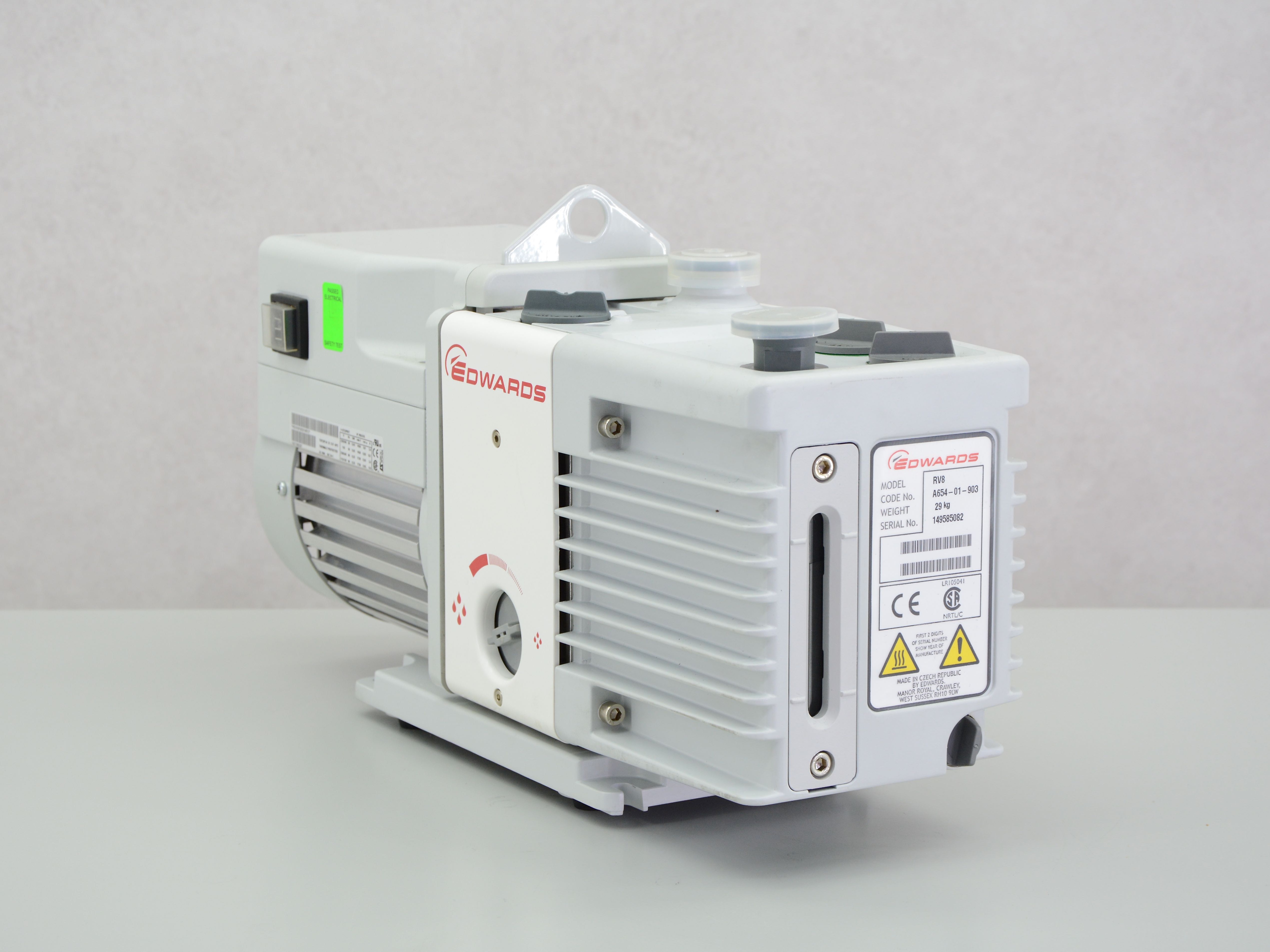 Edwards RV8 Vacuum pump with oil Gemini BV