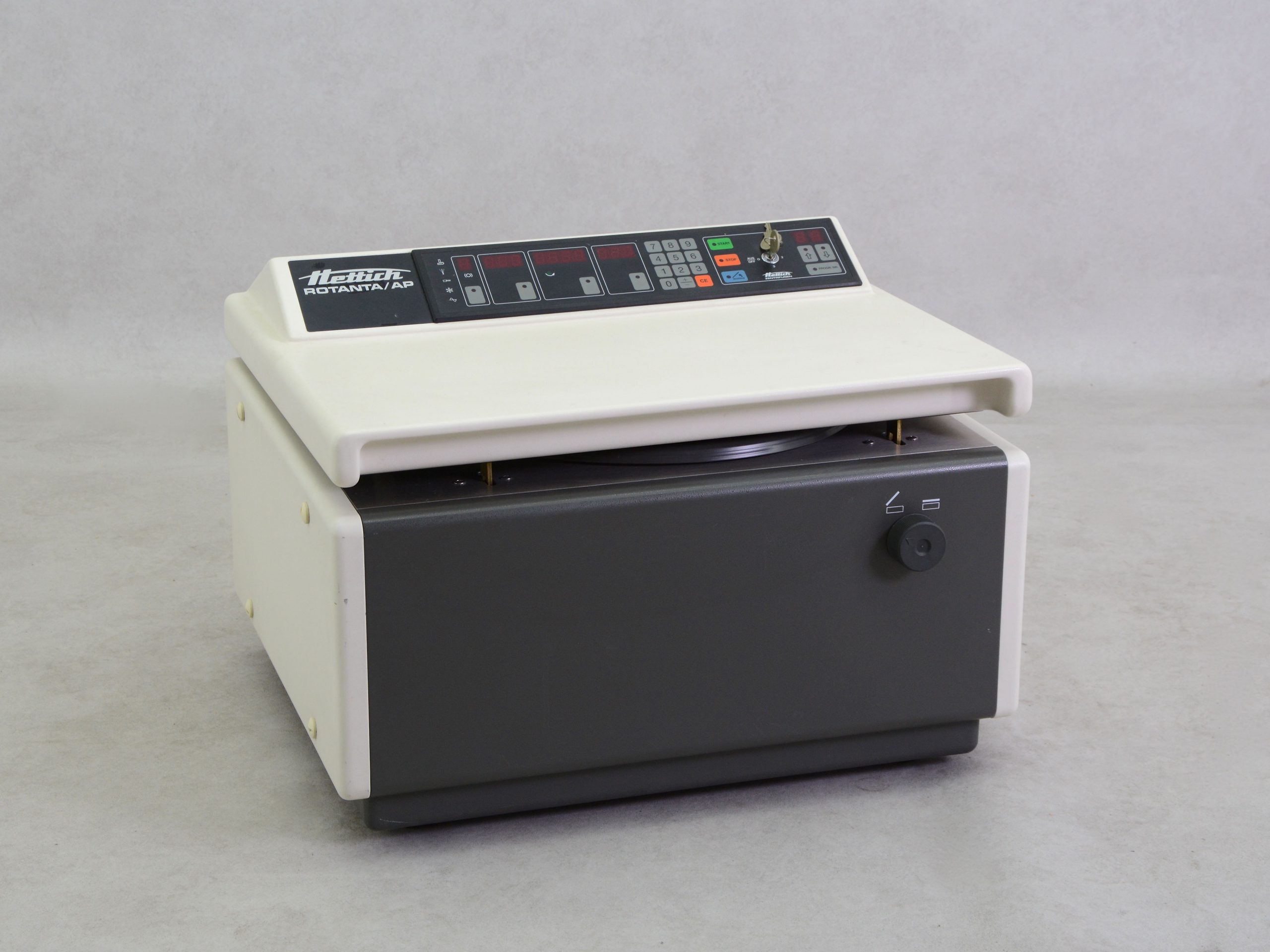 5372-hettich-rotanta-ap-01