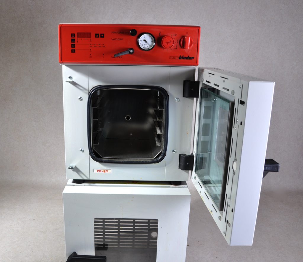 Binder VD23 vacuum oven Gemini BV