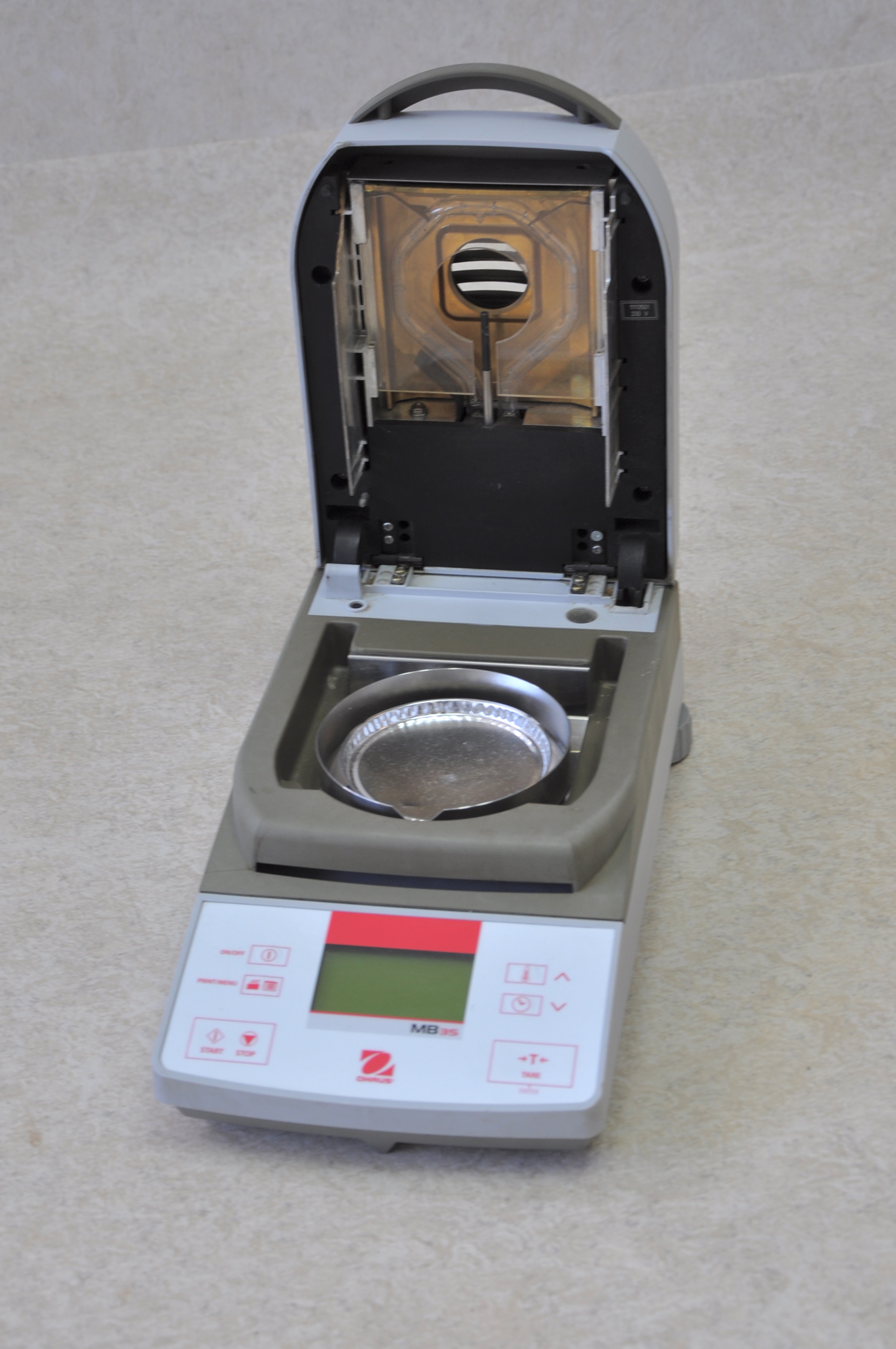OHaus MB35 moisture analyzer Gemini BV