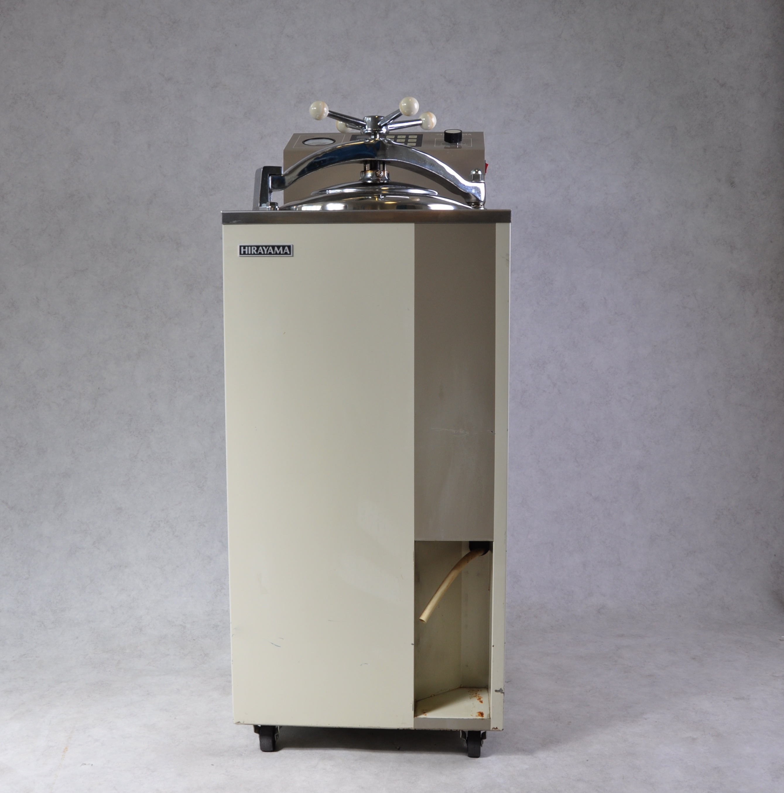 Hirayama HA 300M autoclave Gemini BV