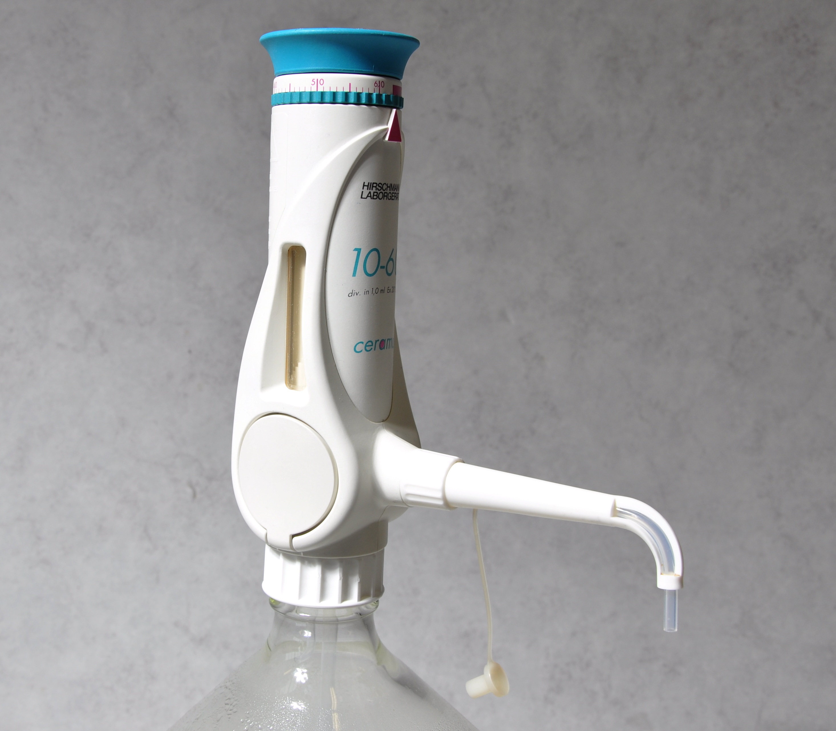 Hirschmann Ceramus bottle top dispenser Gemini BV