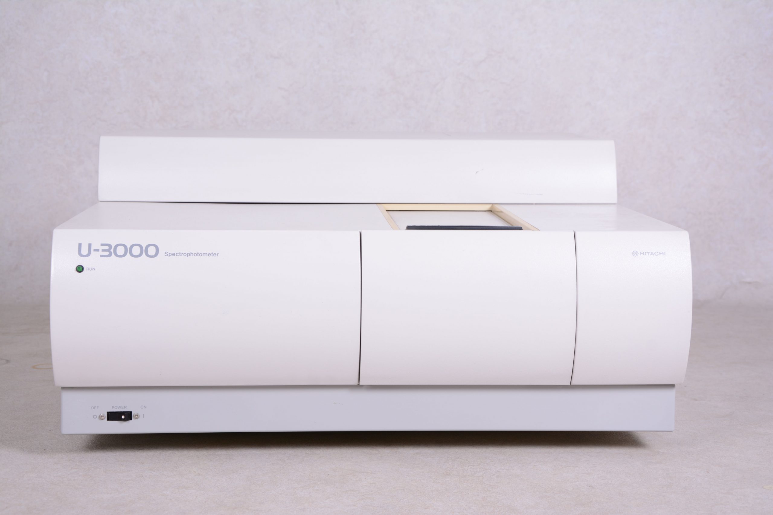 Hitachi U-3000 Spectrofotometer - Gemini BV Hitachi U-3000 Spectrofotometer - Gemini BV