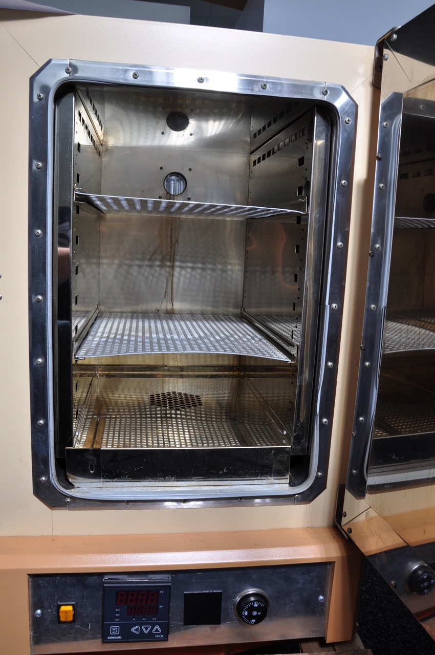 LabLine oven model 3490M1 Gemini BV