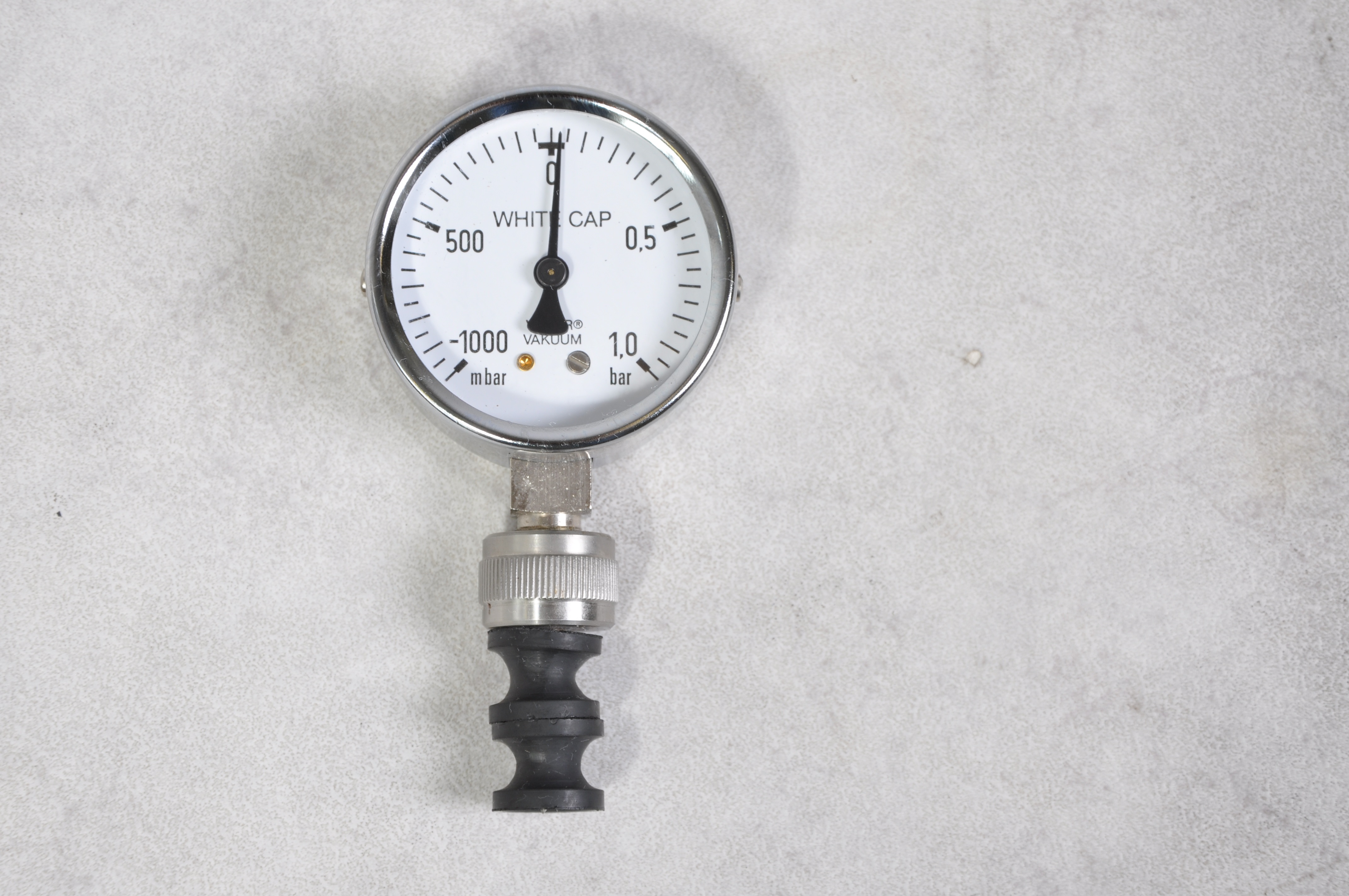 White cap vacuum meter Gemini BV