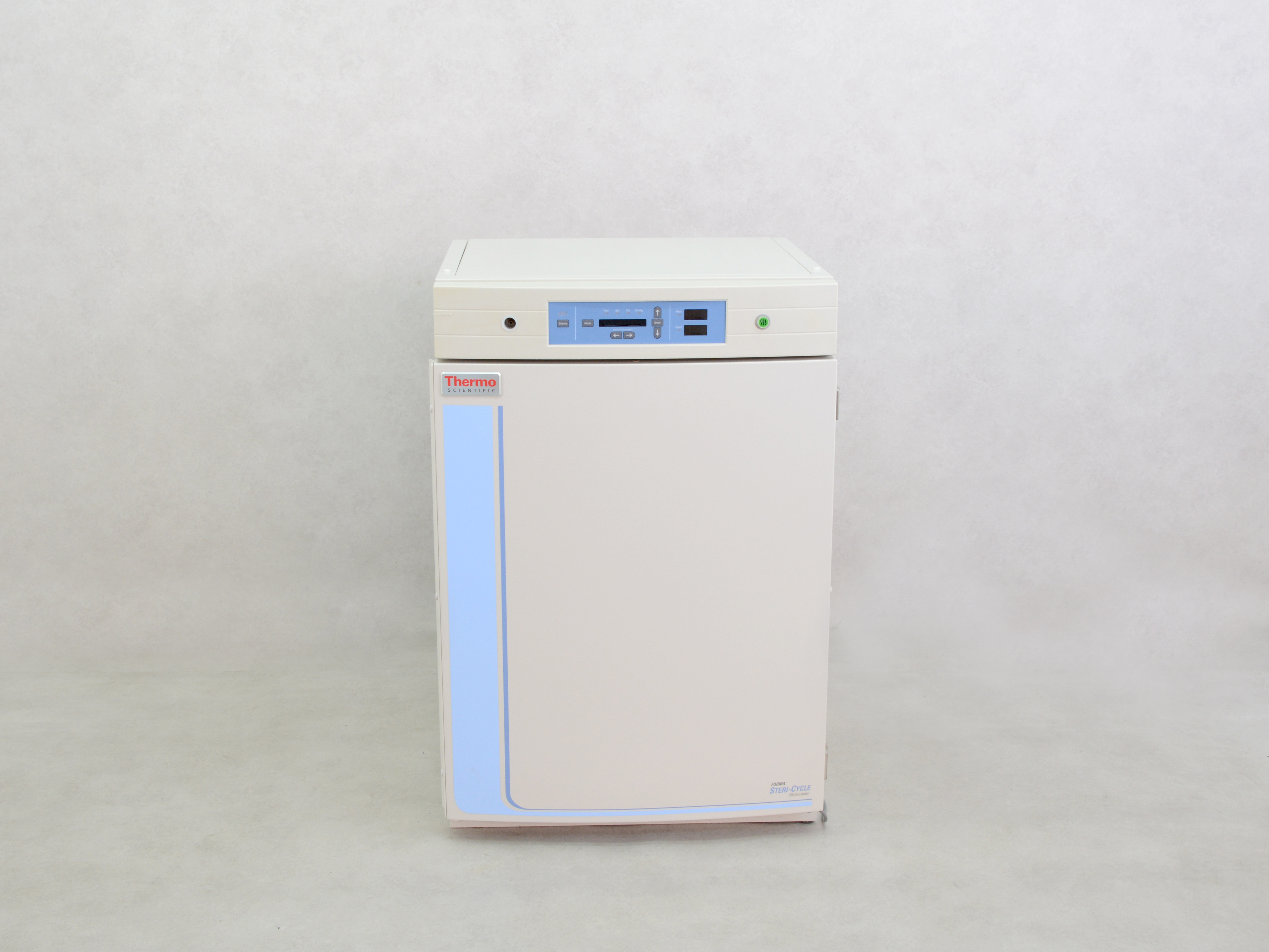 Thermo Scientific 381 CO2 incubator Gemini BV