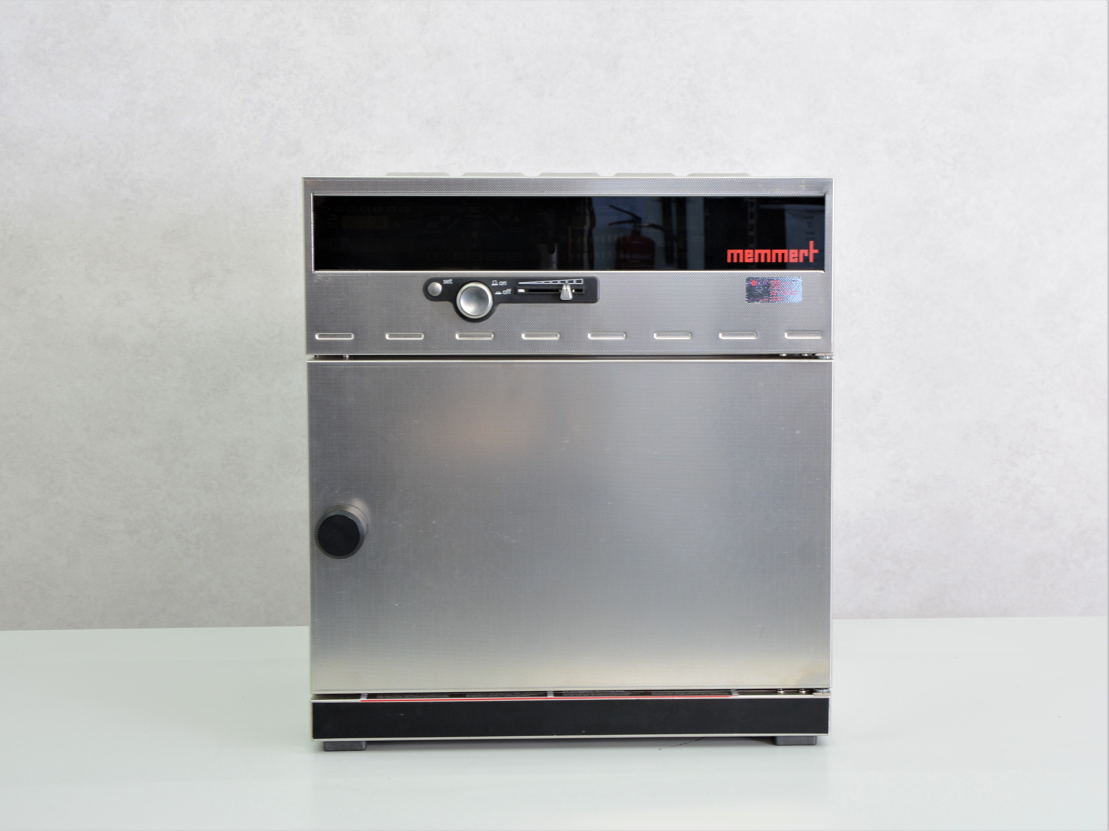 Memmert UNB 100 Oven Gemini BV