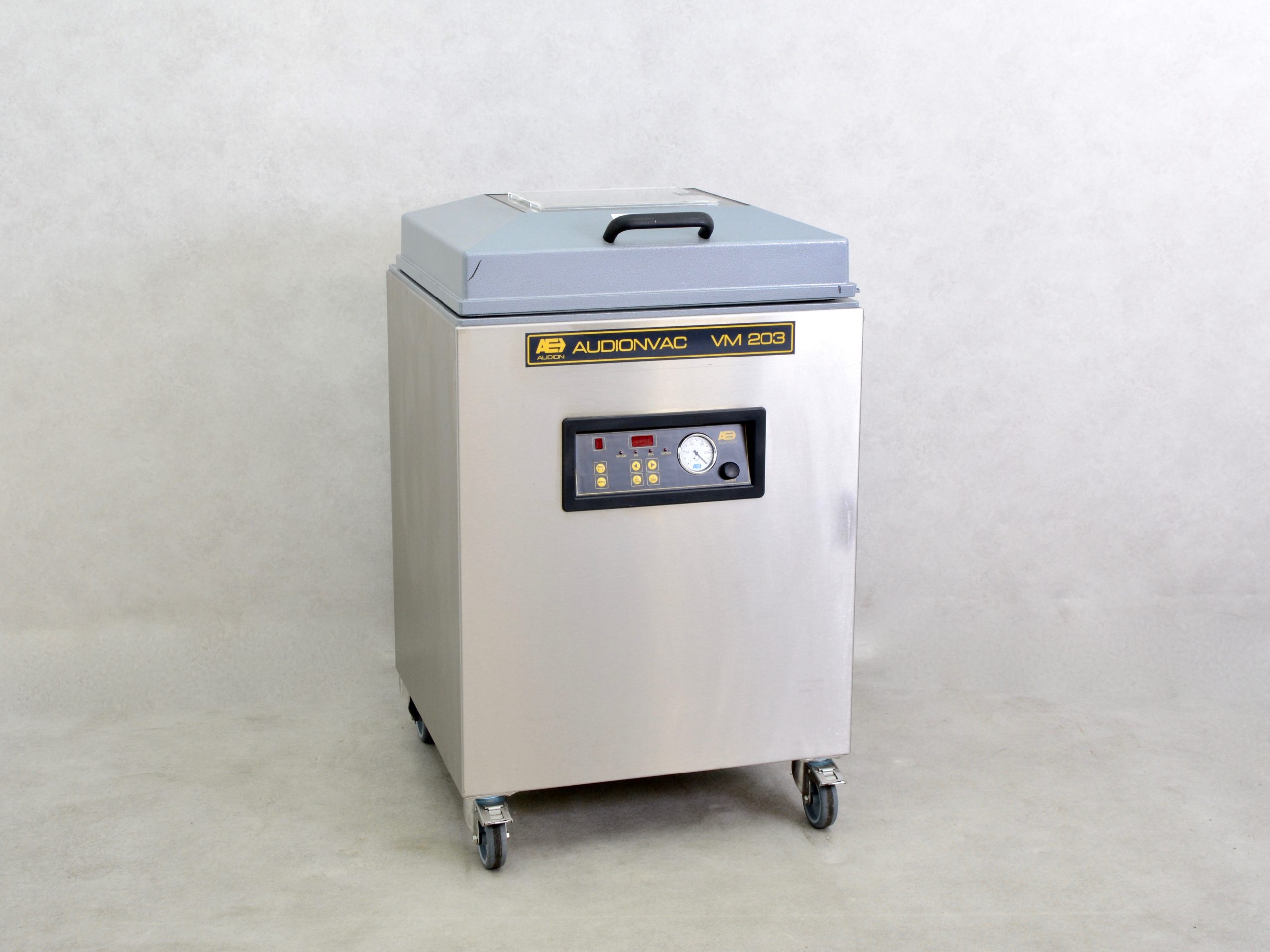 5661 Audion Elektro VM203G Sealer - 01