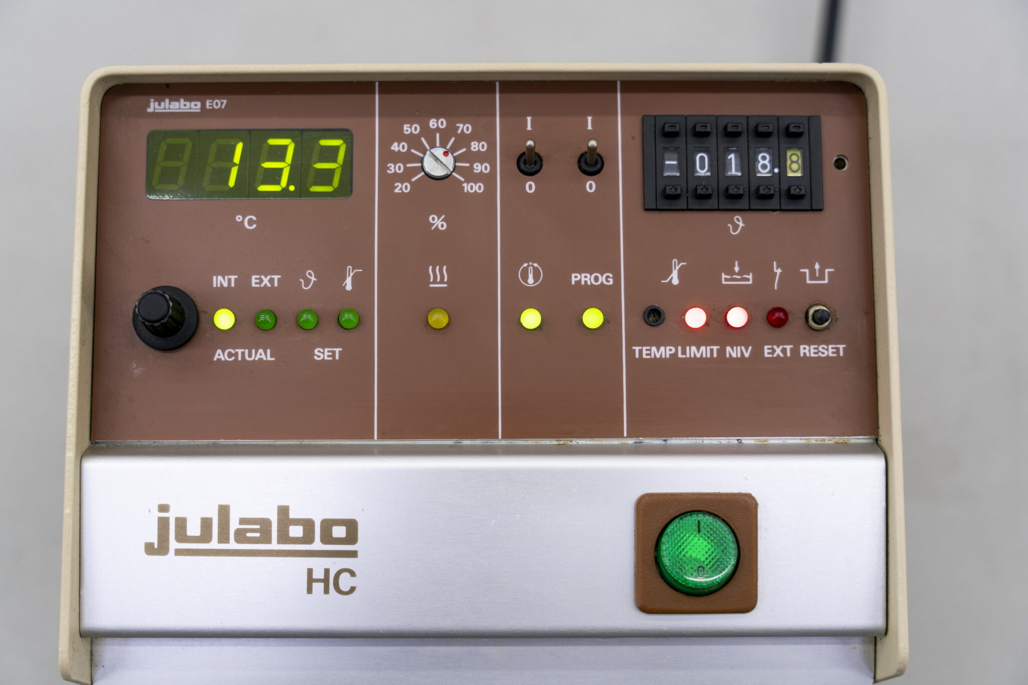 Julabo HC5 Hanging Thermostat Gemini BV julabo-hc5-hanging-thermostat-gemini-bv