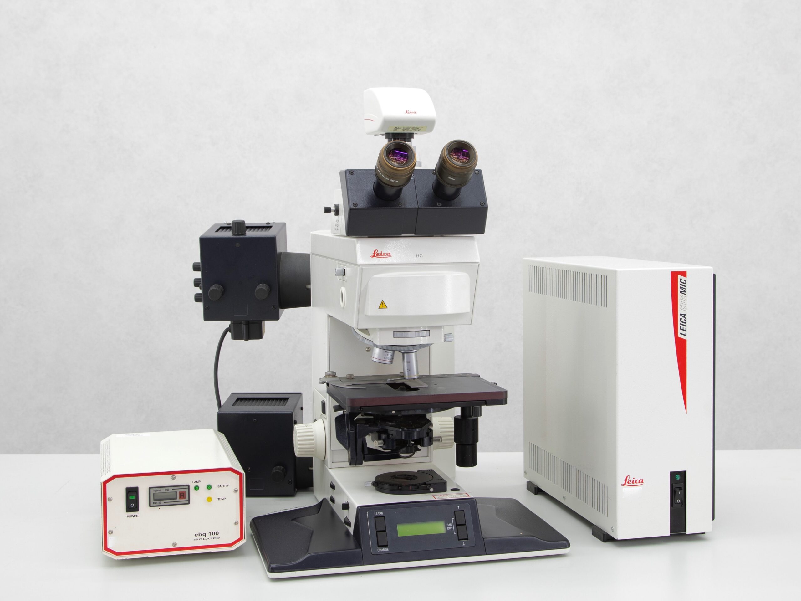 Leica DMRA2 Microscope with CTR MIC controller - Gemini BV Leica DMRA2 Microscope with CTR MIC controller - Gemini BV