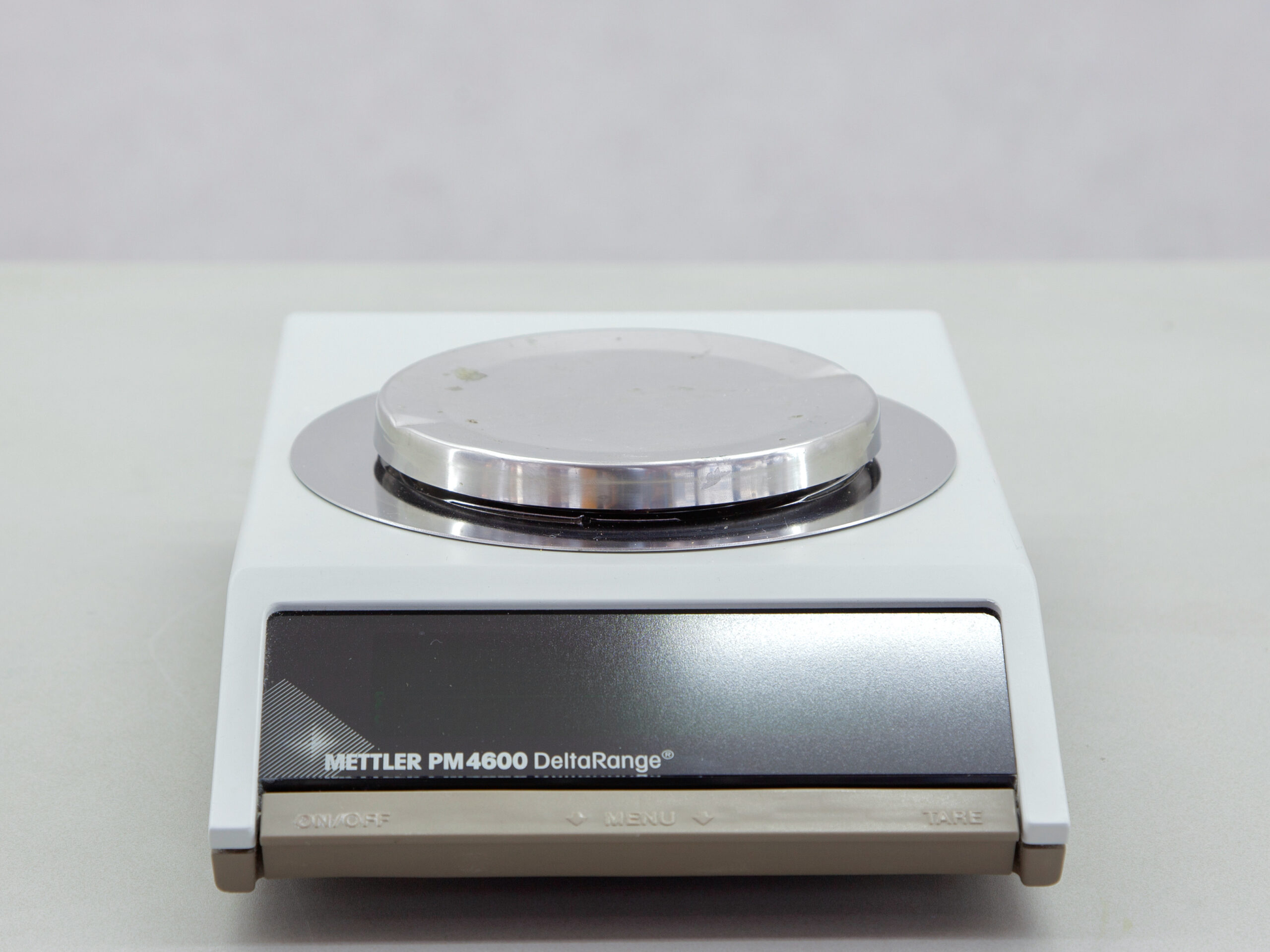 6054 Mettler PM4600 balans 02