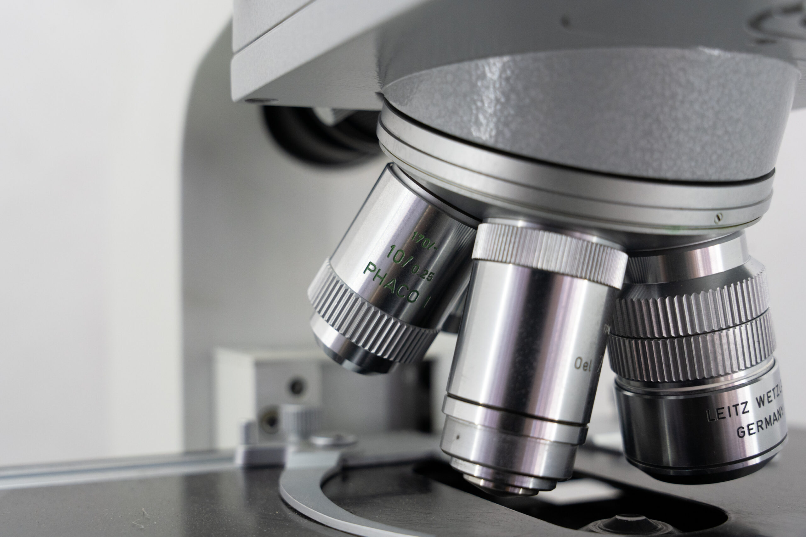 Leitz Wetzlar Orthoplan Microscope - Gemini BV Leitz Wetzlar Orthoplan Microscope - Gemini BV