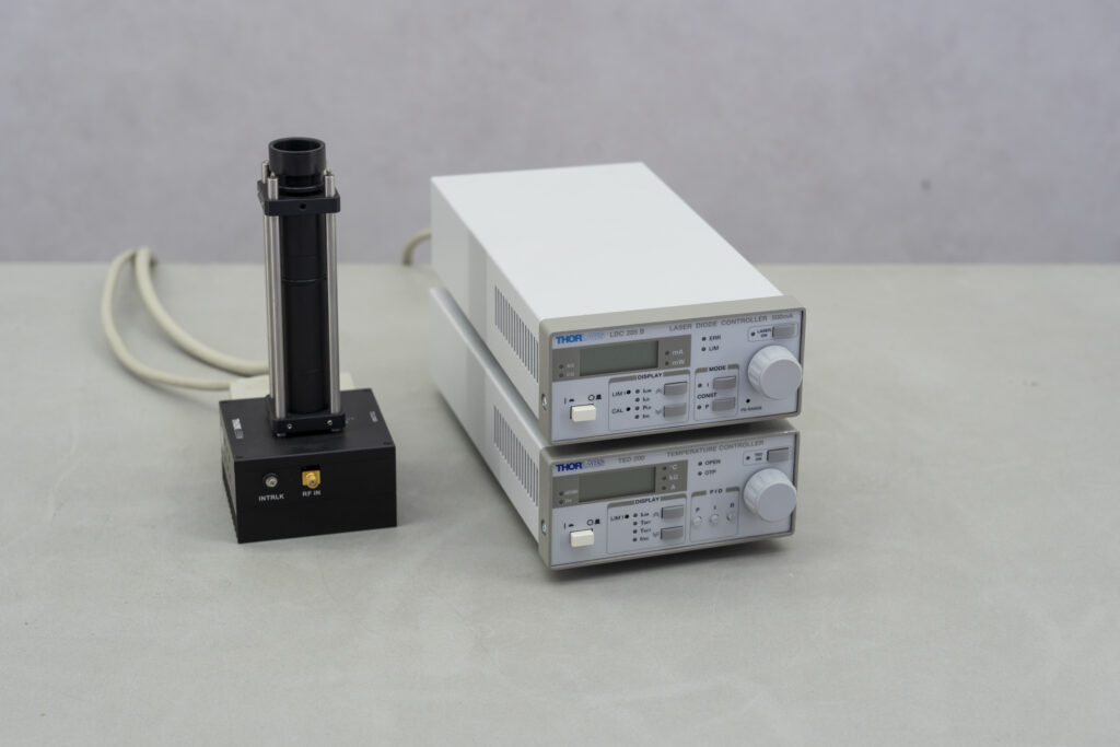 Thorlabs TED200 Temperature Controller and LDC205B Current Controller