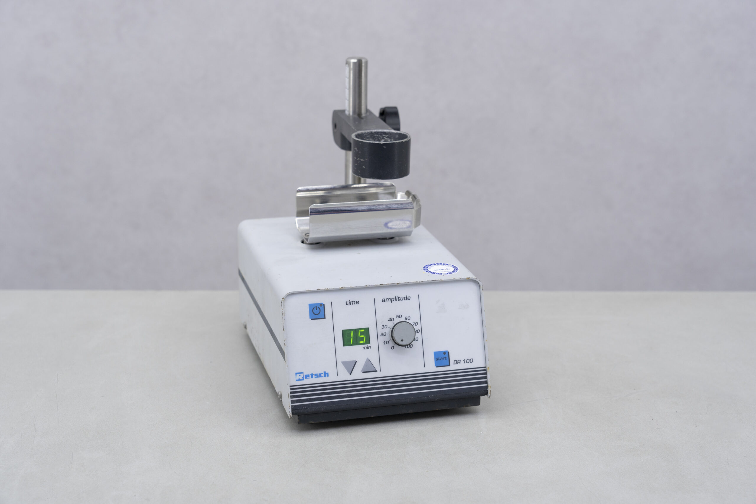 6538 Retsch Dr 100 vibrerende feeder 01